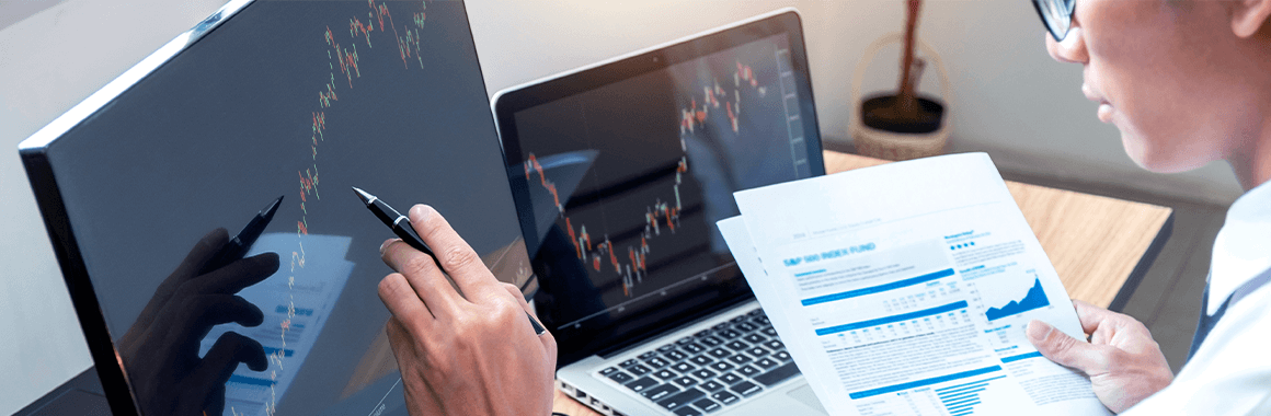 Efficient Strategies Based on Stochastic Oscillator