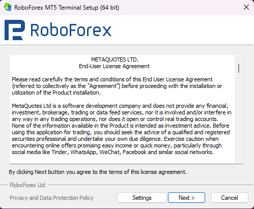 RoboForex MT5 Terminal Setup window with the licence agreement and the Settings and Next buttons