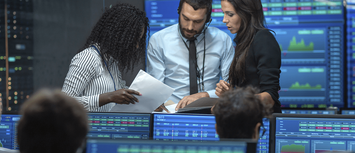 Creación de estrategias comerciales basadas en la reversión a la media y el impulso